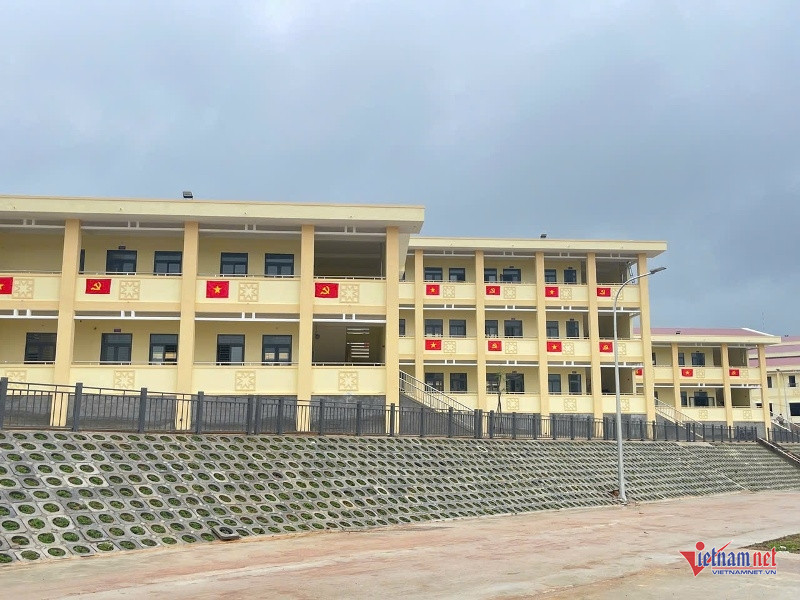 W-Trường nội trú Ia Púch 3.jpg