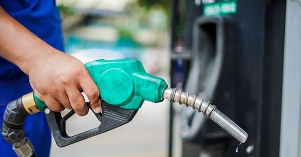 Giá xăng dầu hôm nay 5/9: Thế giới tăng nhẹ, trong nước duy trì mức thấp
