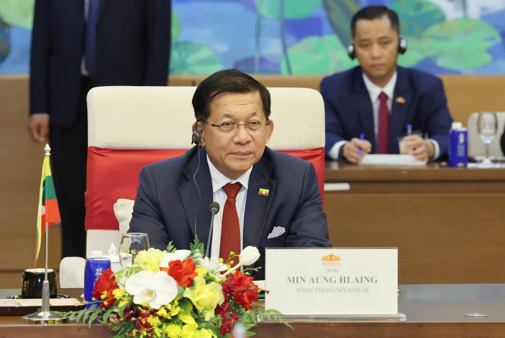 Chủ tịch Quốc hội tiếp Tổng thống Myanmar