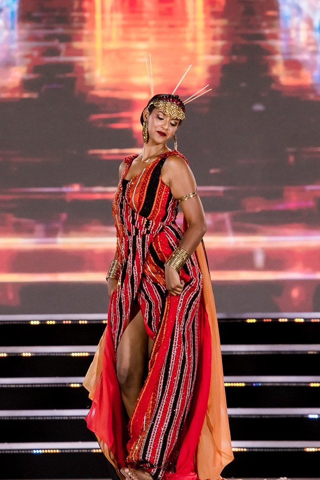 https://static-images.vnncdn.net/vps_images_publish/000001/000003/2026/9/5/miss-eritrea-003-924.jpg
