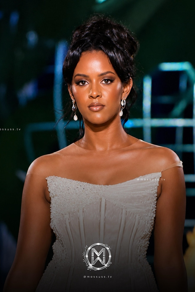 https://static-images.vnncdn.net/vps_images_publish/000001/000003/2026/9/5/miss-eritrea-004-920.jpg