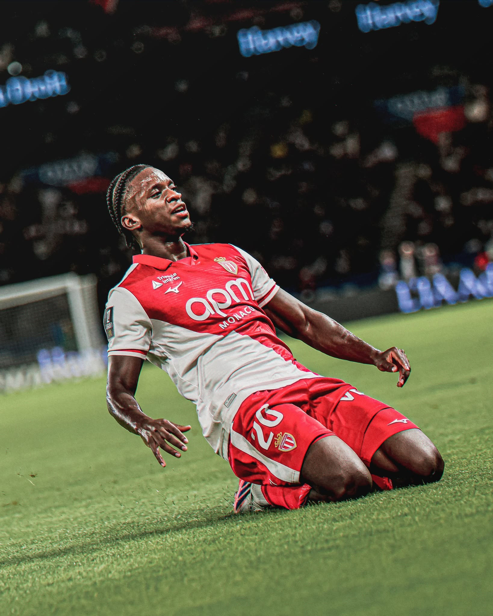 https://static-images.vnncdn.net/vps_images_publish/000001/000003/2026/9/5/psg-vs-monaco-4-91.jpg