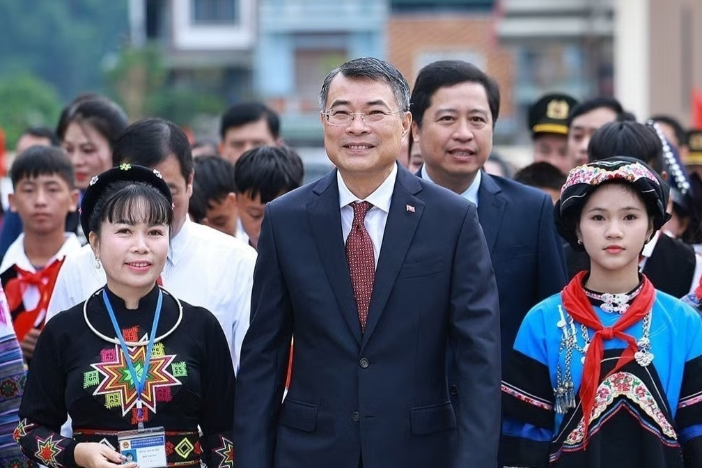 Thủ tướng: Mỗi ngôi trường được đưa vào hoạt động là điểm tựa của niềm tin và tương lai