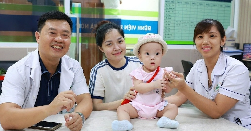Từ Nhật Bản về Việt Nam "giữ thai" và hành trình 10 tuần đong đầy cảm xúc