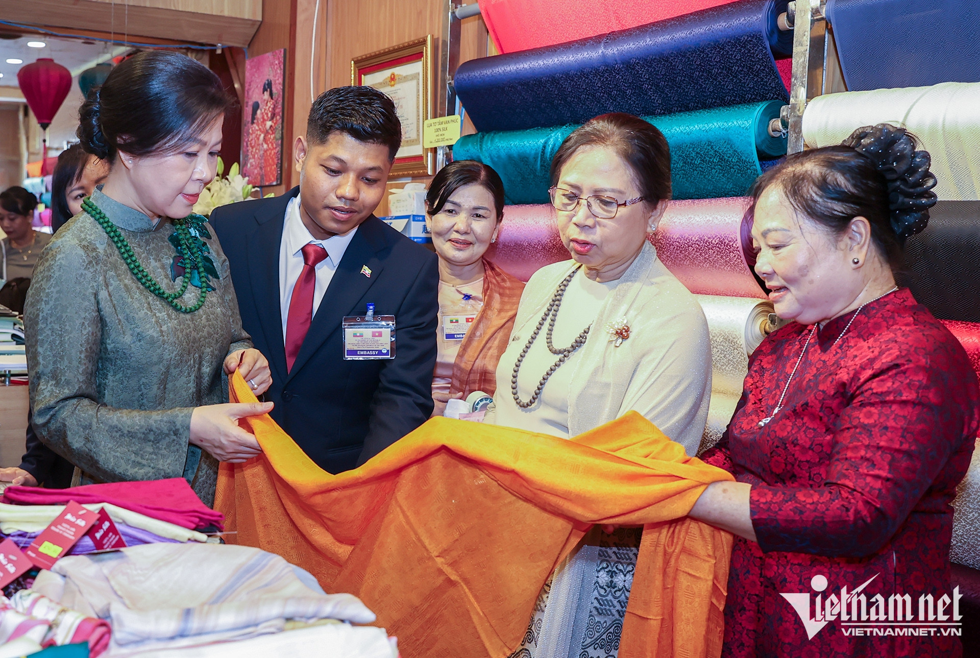 W-1HAI_5620.jpg