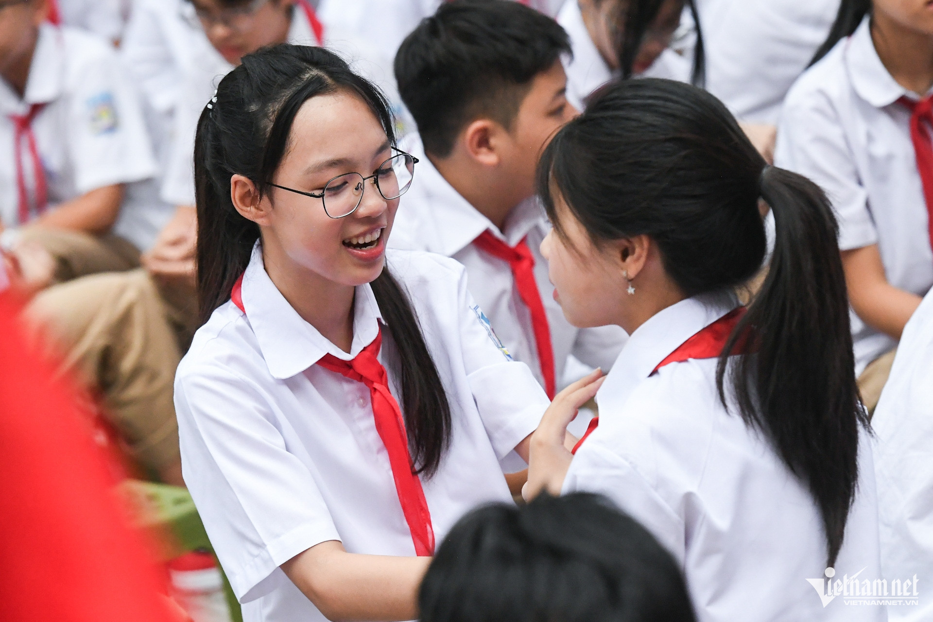 https://static-images.vnncdn.net/vps_images_publish/000001/000003/2026/9/5/w-khai-giang-16-751.jpg