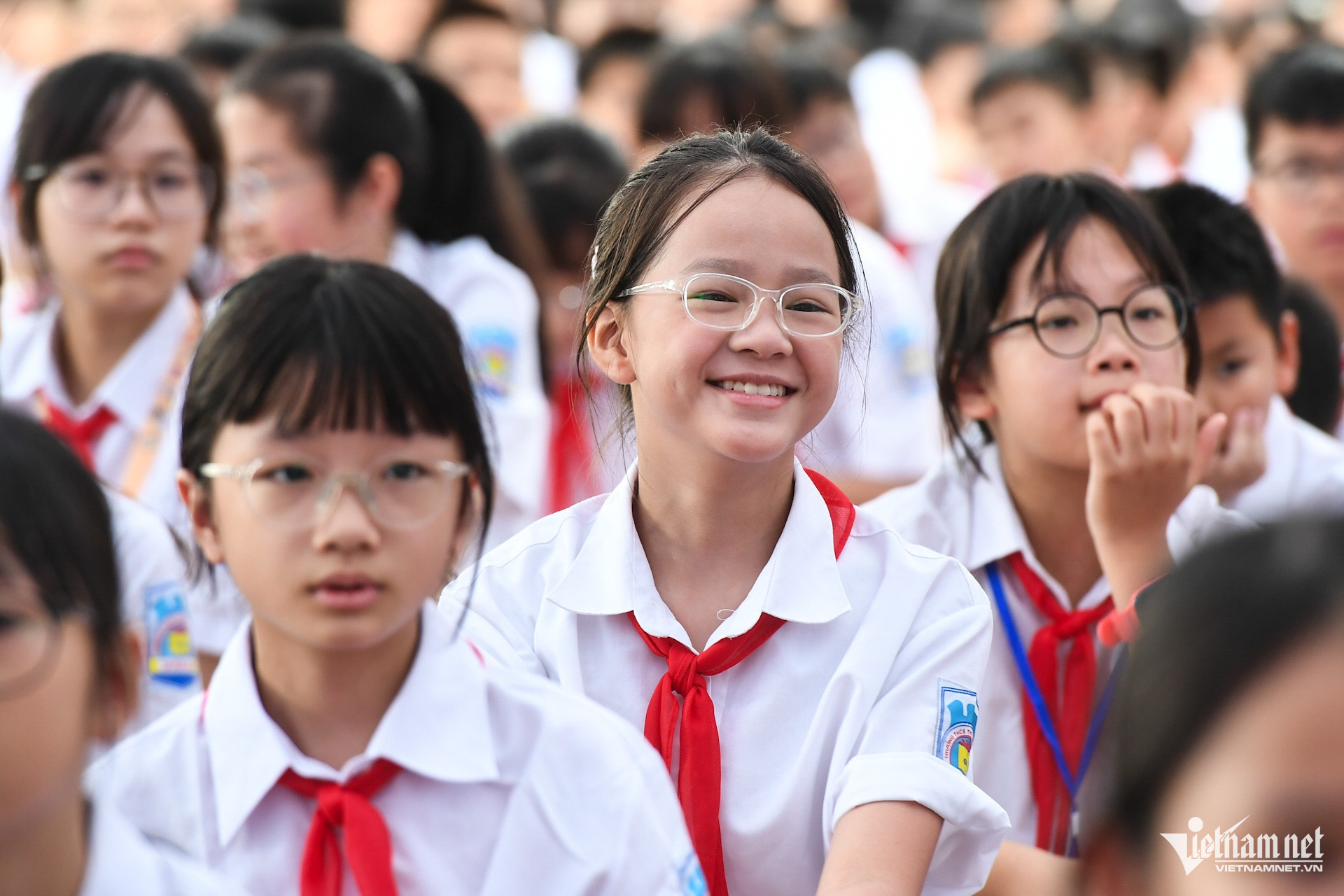 https://static-images.vnncdn.net/vps_images_publish/000001/000003/2026/9/5/w-khai-giang-19-750.jpg