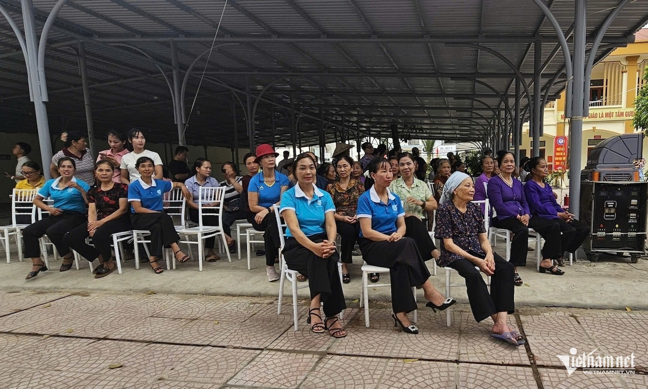 https://static-images.vnncdn.net/vps_images_publish/000001/000003/2026/9/5/w-w-minh-chau-11111111-1539.jpg