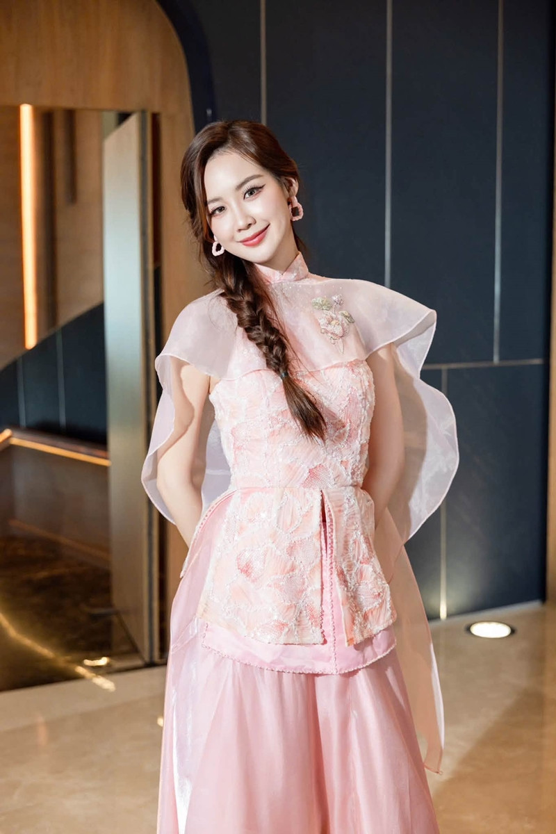 https://static-images.vnncdn.net/vps_images_publish/000001/000003/2026/9/6/bao-ngoc-018-226.jpg