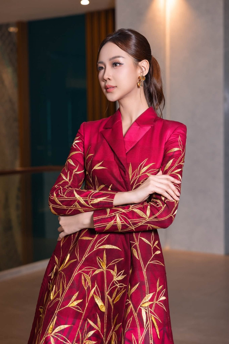 https://static-images.vnncdn.net/vps_images_publish/000001/000003/2026/9/6/bao-ngoc-023-230.jpg