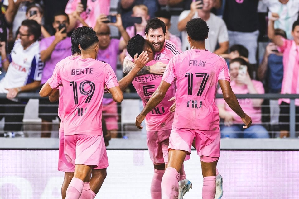 Messi kiến tạo Casemiro ghi bàn, Inter Miami vẫn rơi chiến thắng
