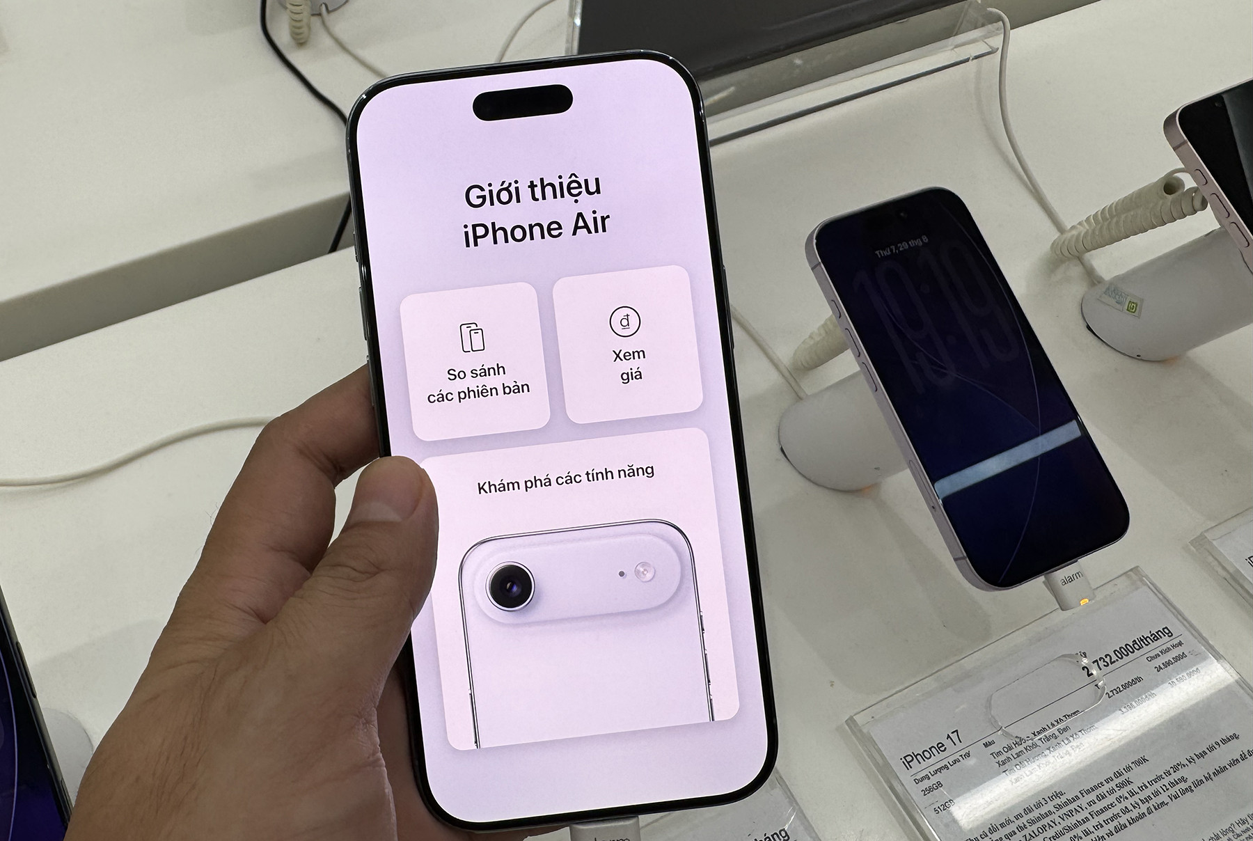 iphone air.jpg