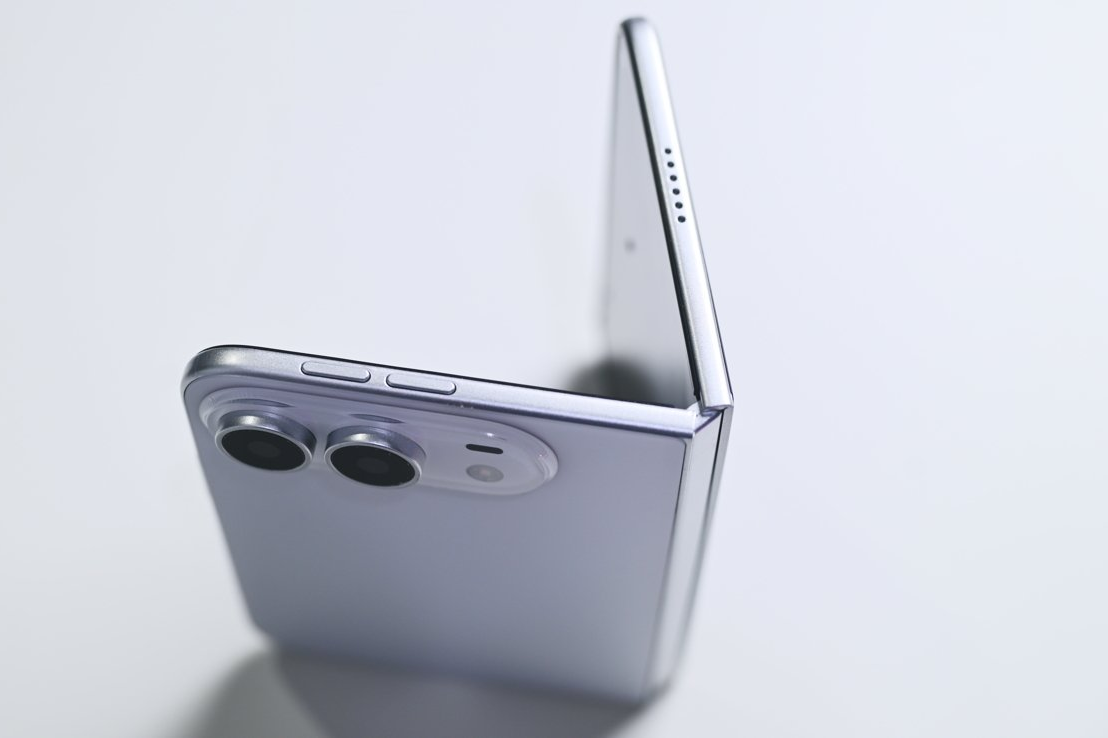 iPhone Ultra màn hình gập giá 3.000 USD nhưng vắng mặt 5 tính năng cao cấp?