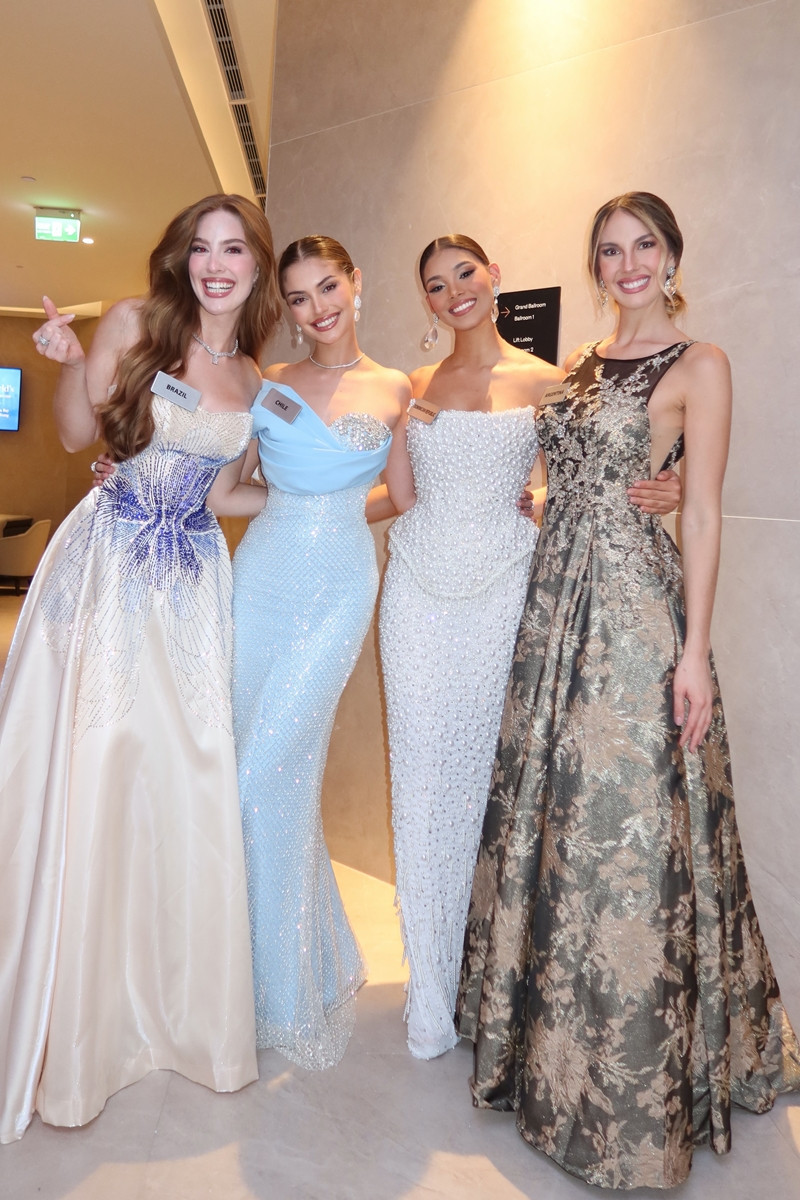 https://static-images.vnncdn.net/vps_images_publish/000001/000003/2026/9/6/miss-world-011-198.jpg