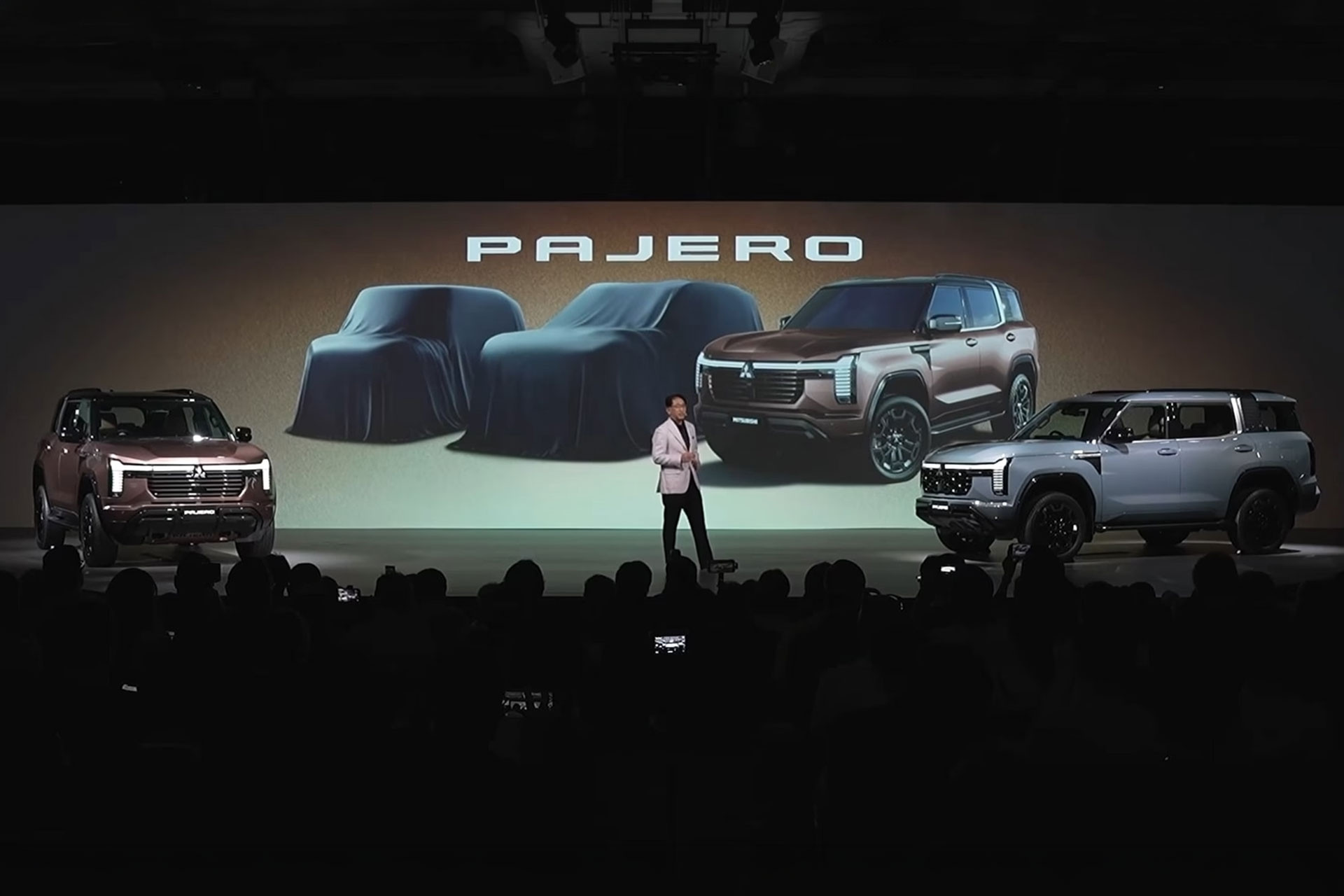 Mitsubishi Pajero sẽ có thêm 2 biến thể, đấu với Suzuki Jimny và SUV Trung Quốc