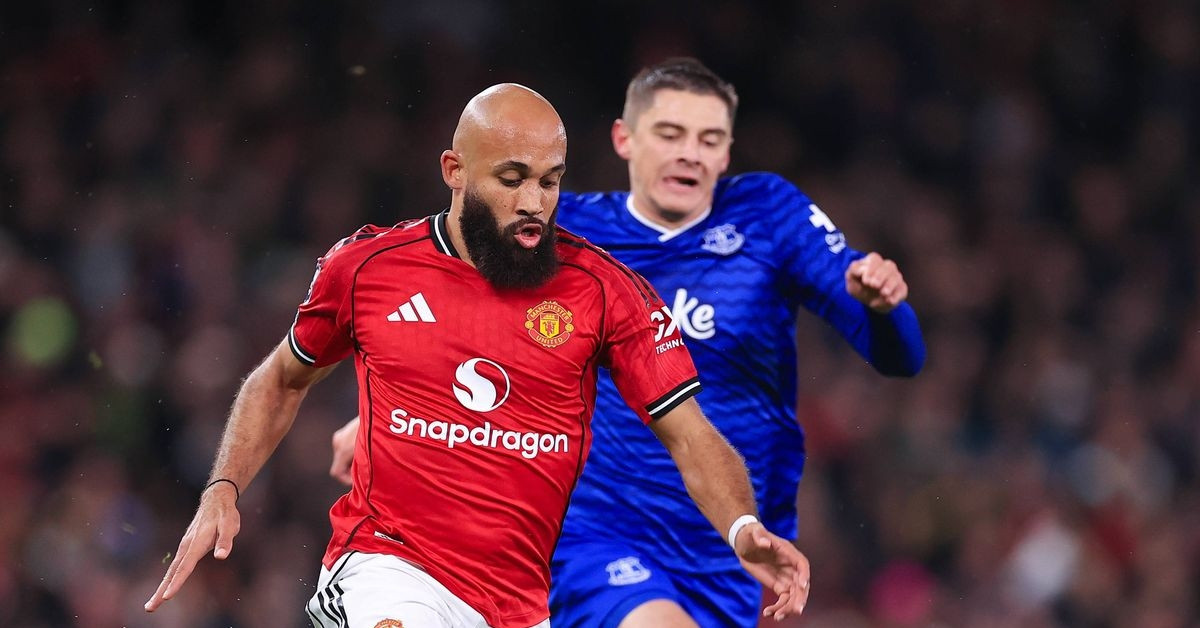 Trực tiếp Everton 0-0 MU: Bruno Fernandes sút dội xà (H1)