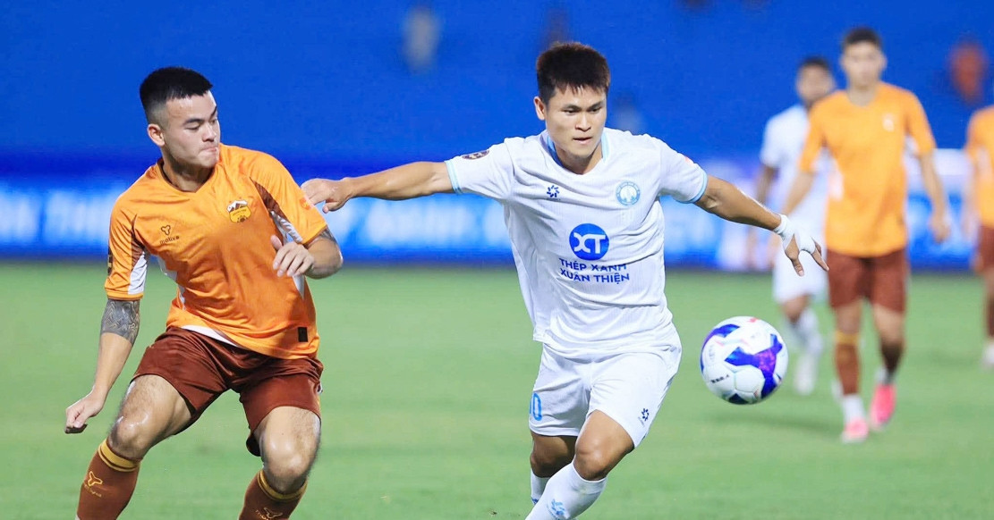 Trực tiếp Nam Định 1-0 HAGL: Bàn thắng xứng đáng (H1)