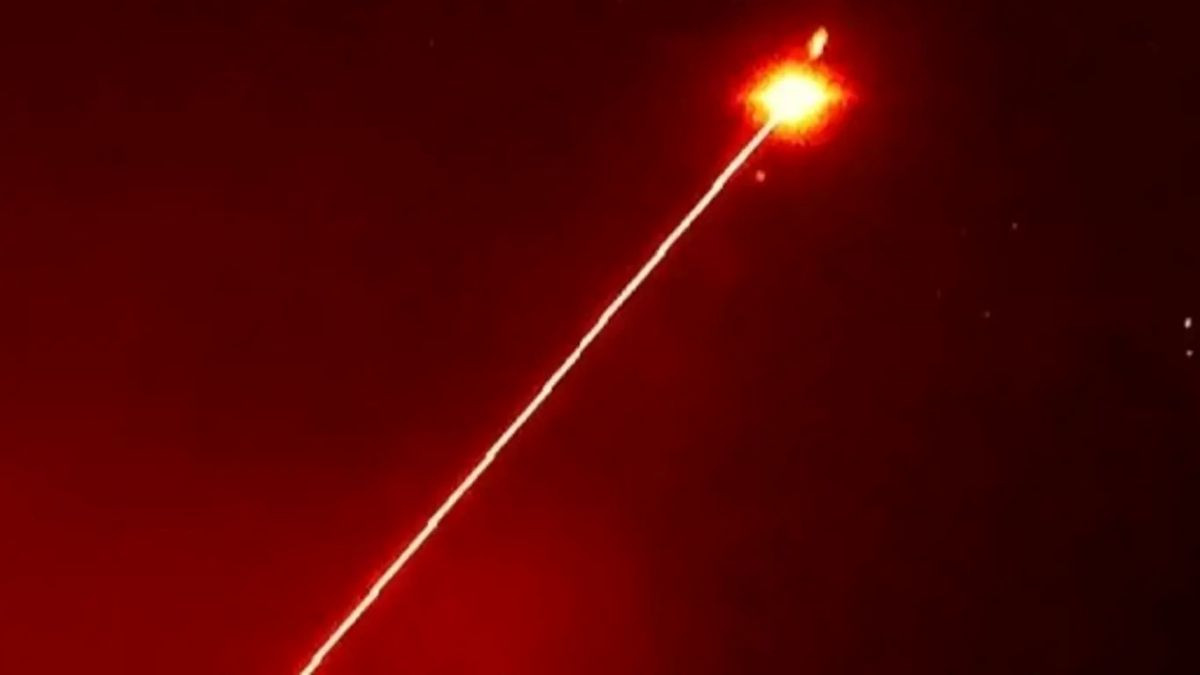 Vũ khí laser.jpg
