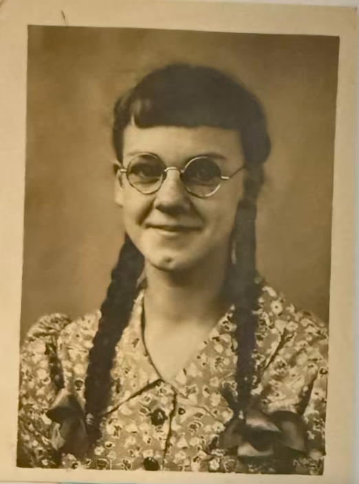 https://static-images.vnncdn.net/vps_images_publish/000001/000003/2026/9/7/4cuba100-1784.png