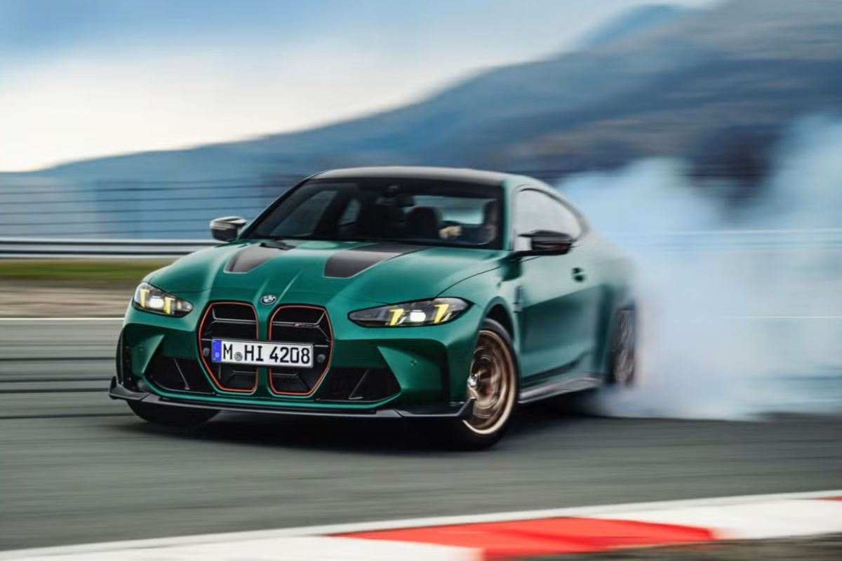 Công nghệ mới của BMW có thể giúp người lái mới dễ drift hơn