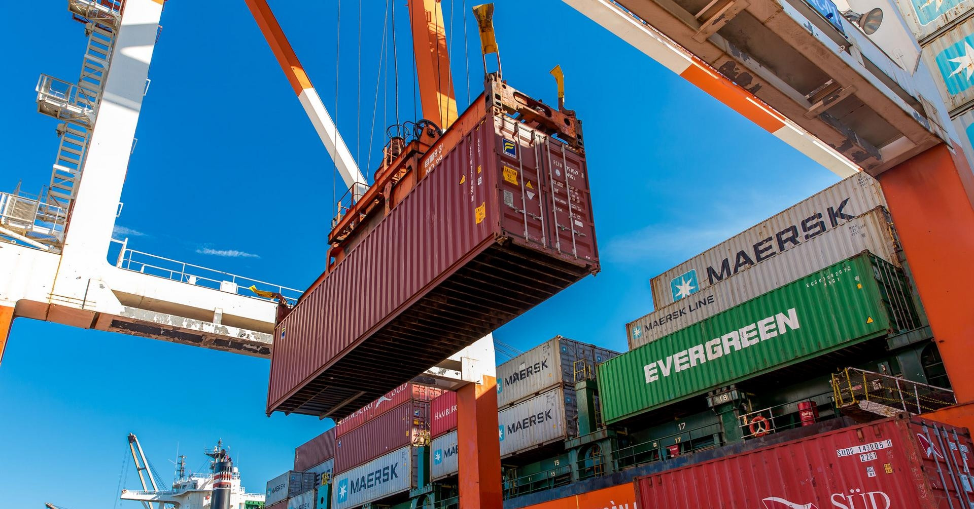Gia Lai cập nhật 15 thủ tục xuất nhập khẩu, mở rộng làm trực tuyến toàn trình