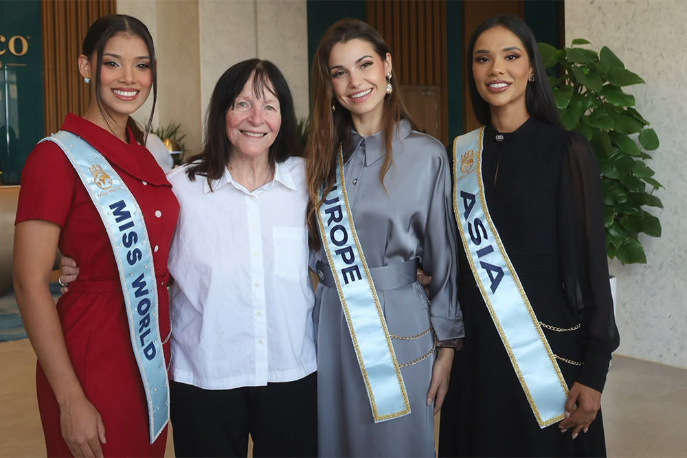 Miss World 01.jpg