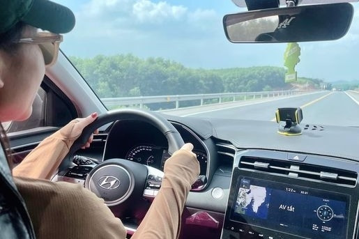 Tập lái xe trên cao tốc: Cần thiết để trưởng thành hay tiềm ẩn hiểm nguy?