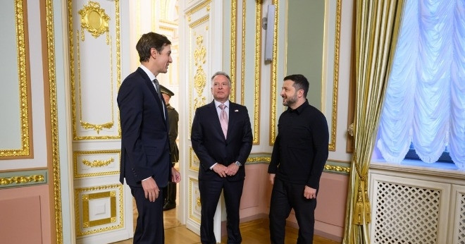 Tổng thống Ukraine nói xung đột &amp;apos;sẽ tiếp diễn&amp;apos; sau khi gặp đặc phái viên Mỹ