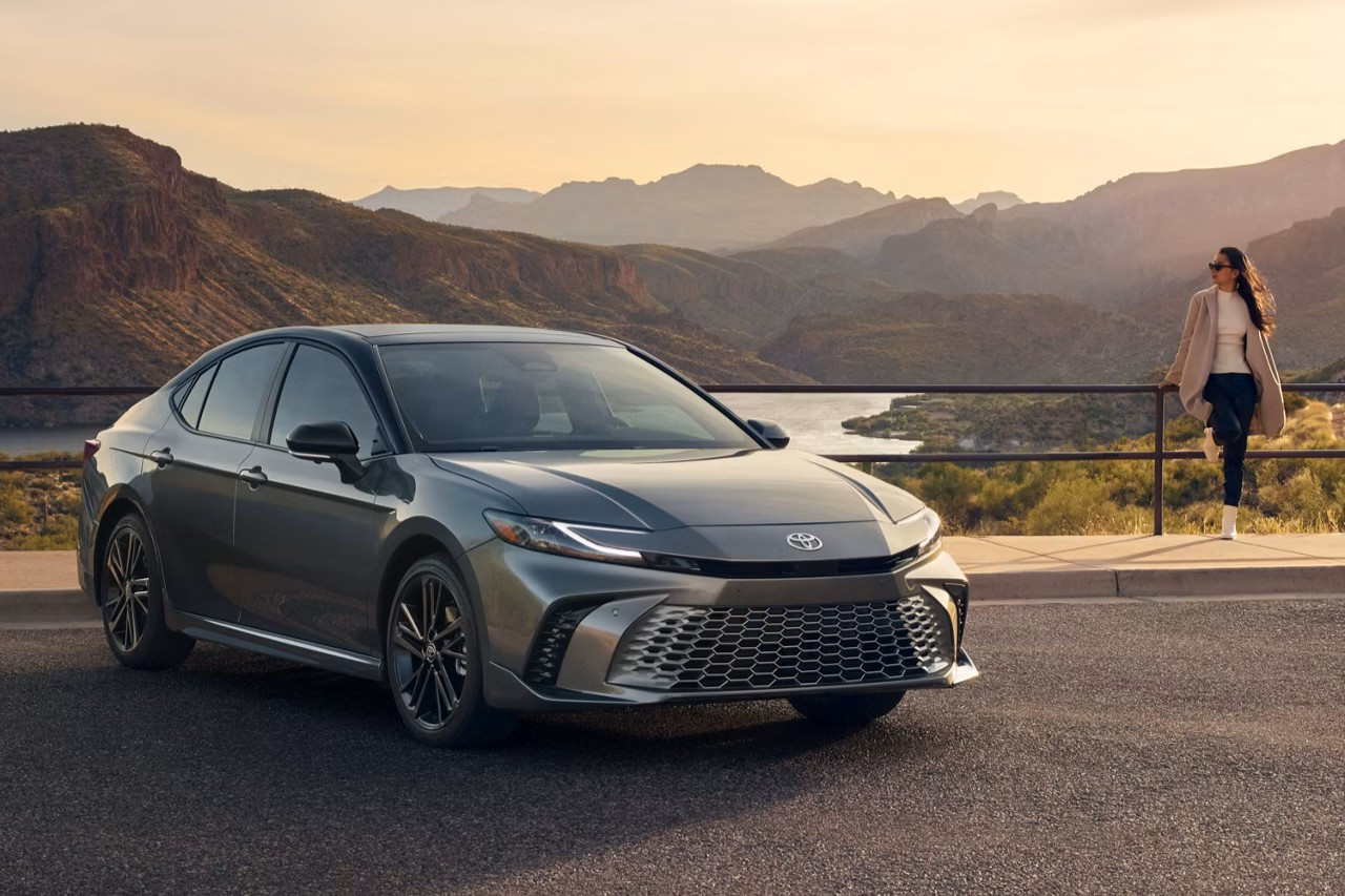 Toyota Camry.jpg
