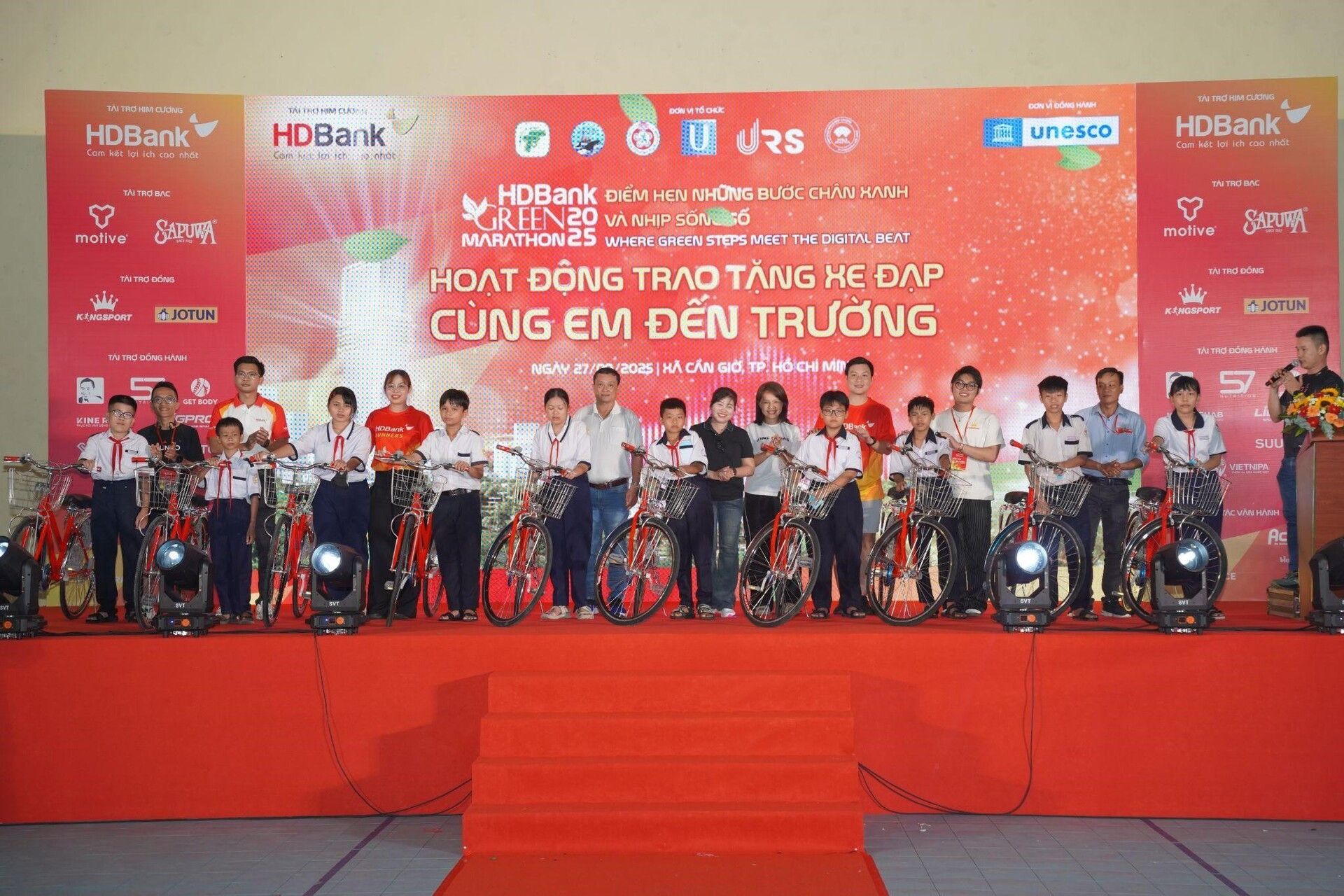 03.HDBank.jpg