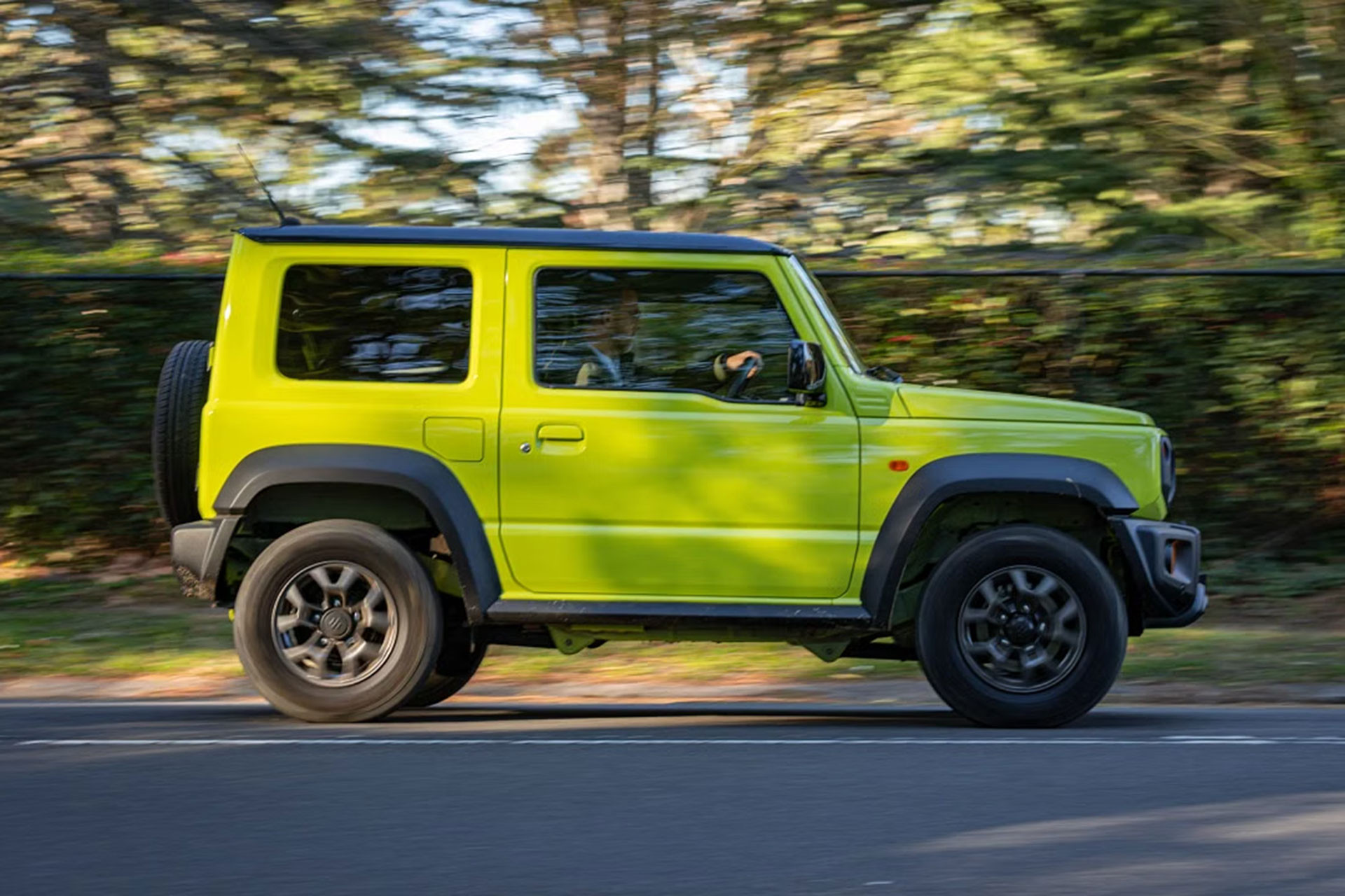 Suzuki Jimny (13).jpg