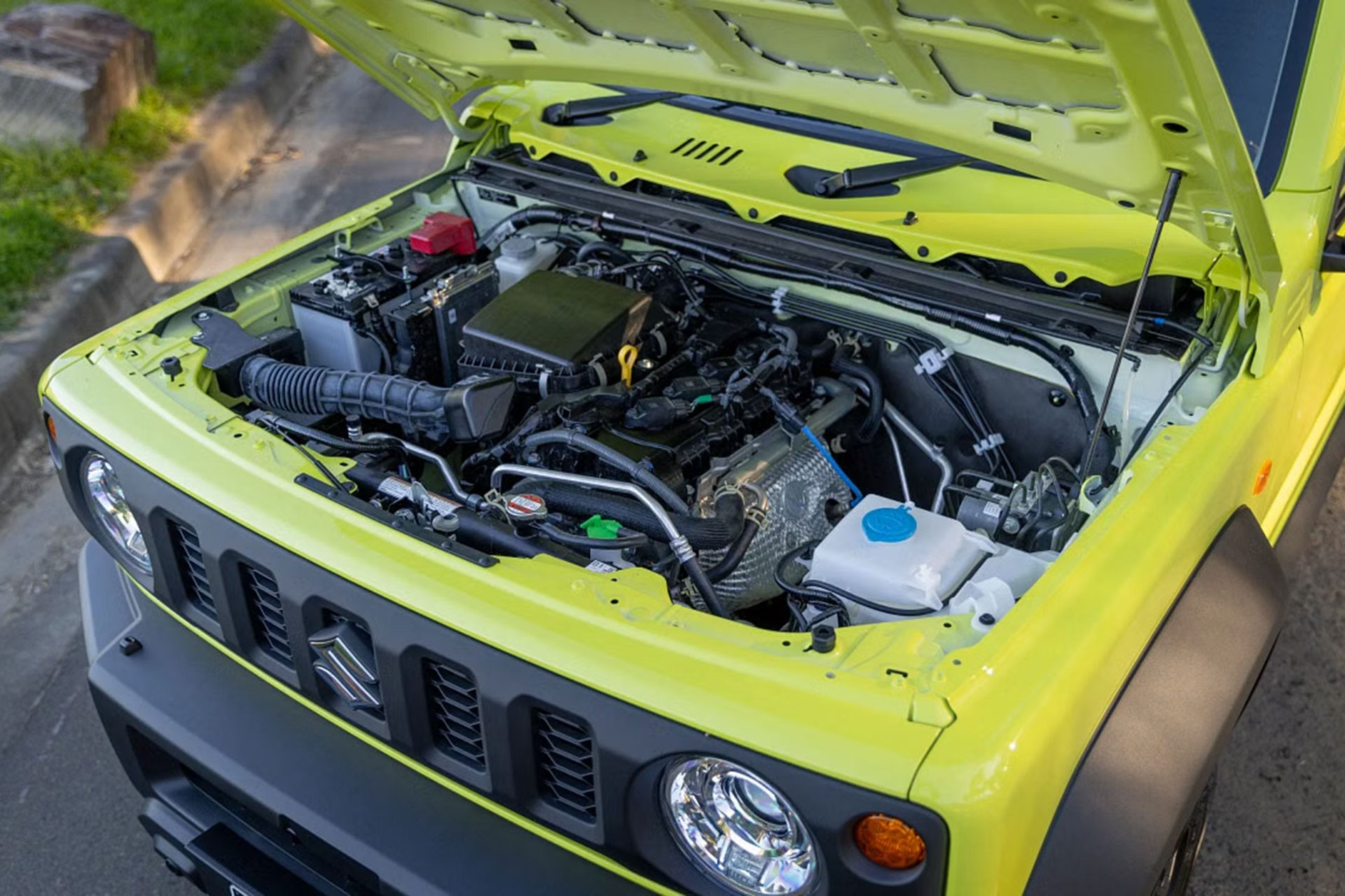 Suzuki Jimny (5).jpg