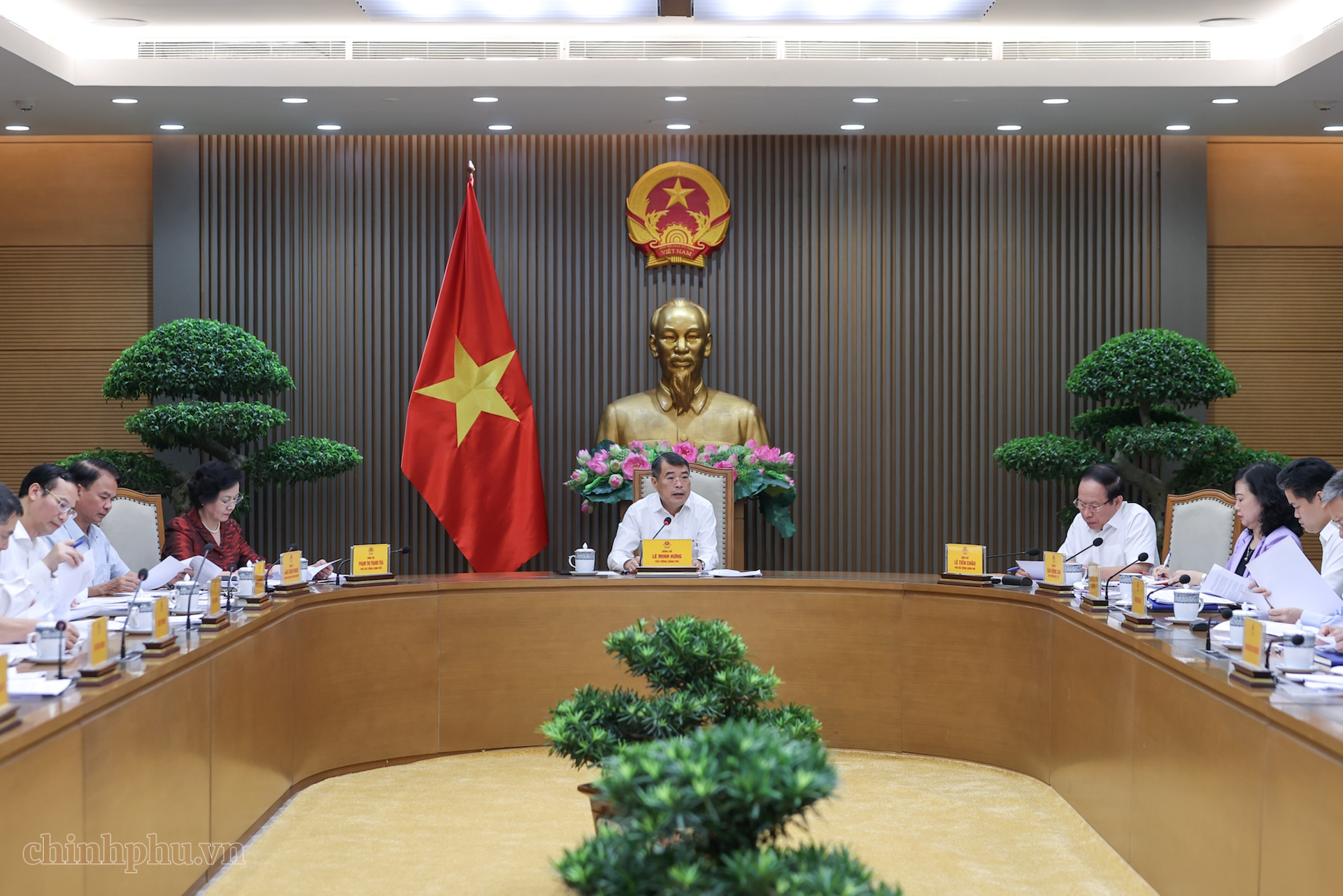 Thủ tướng Lê Minh Hưng chủ trì cuộc làm việc với Bộ Y tế và các bộ, ngành, cơ quan liên quan về dự án Luật sửa đổi, bổ sung một số luật trong lĩnh vực y tế