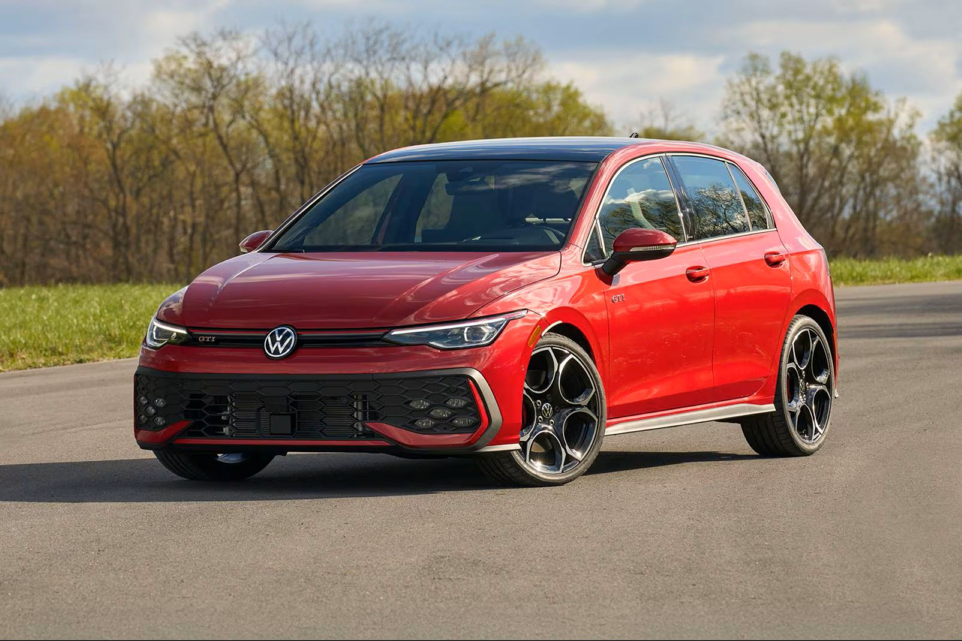 Volkswagen Golf GTI.jpg