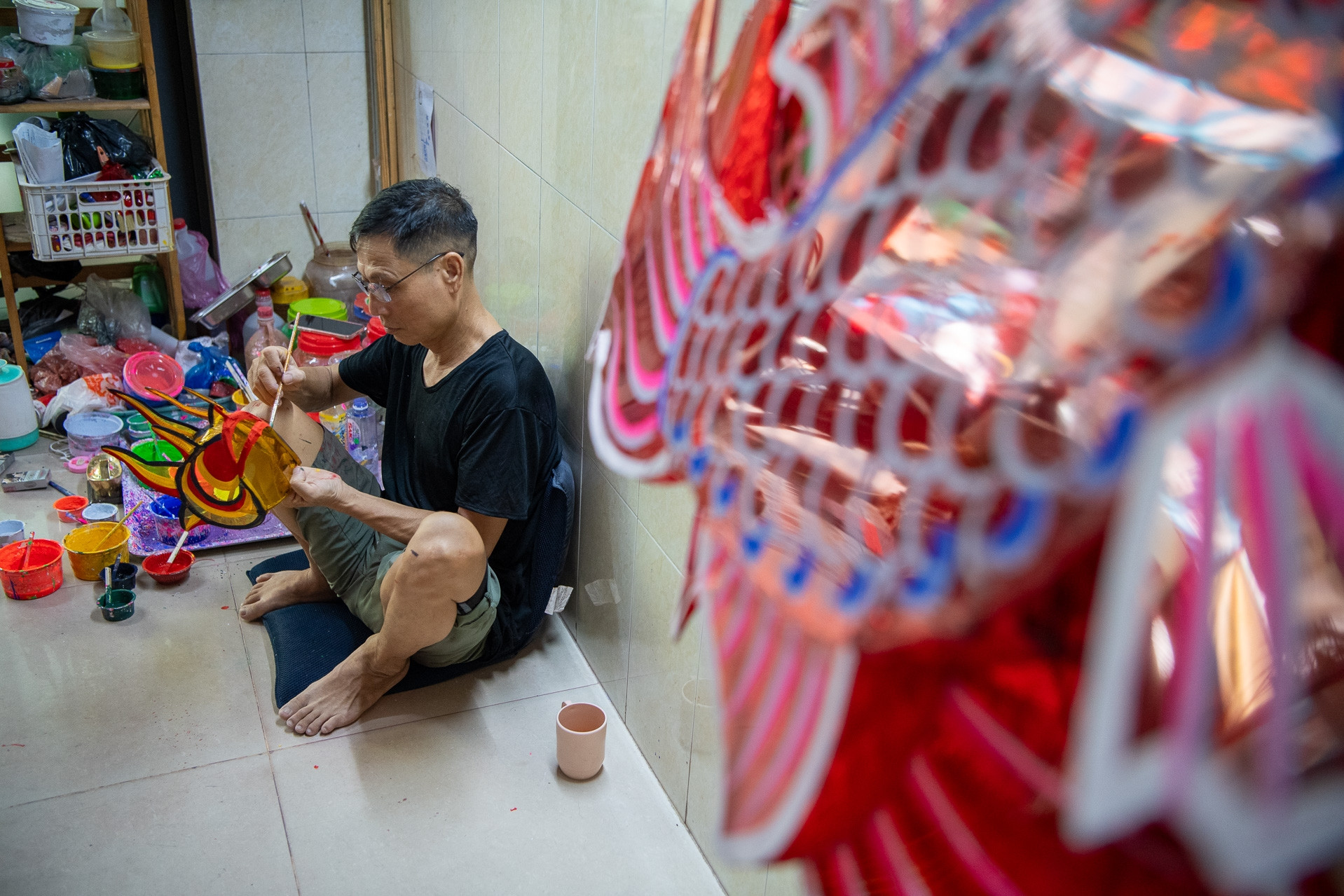 Xóm lồng đèn hơn nửa thế kỷ tại TPHCM: Từ trăm nhà đỏ lửa đến 2 hộ bám nghề