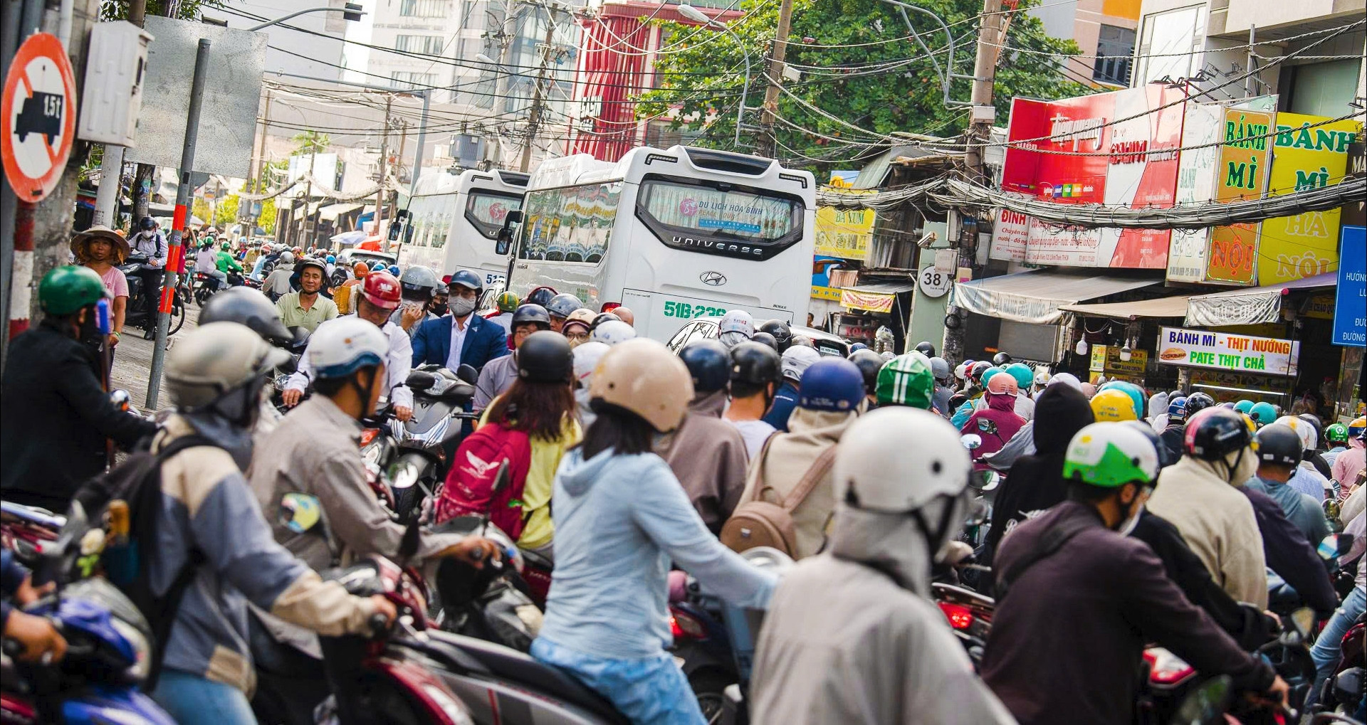 Cận cảnh đường Ung Văn Khiêm trước ngày &amp;apos;lột xác&amp;apos; với dự án gần 4.600 tỷ đồng