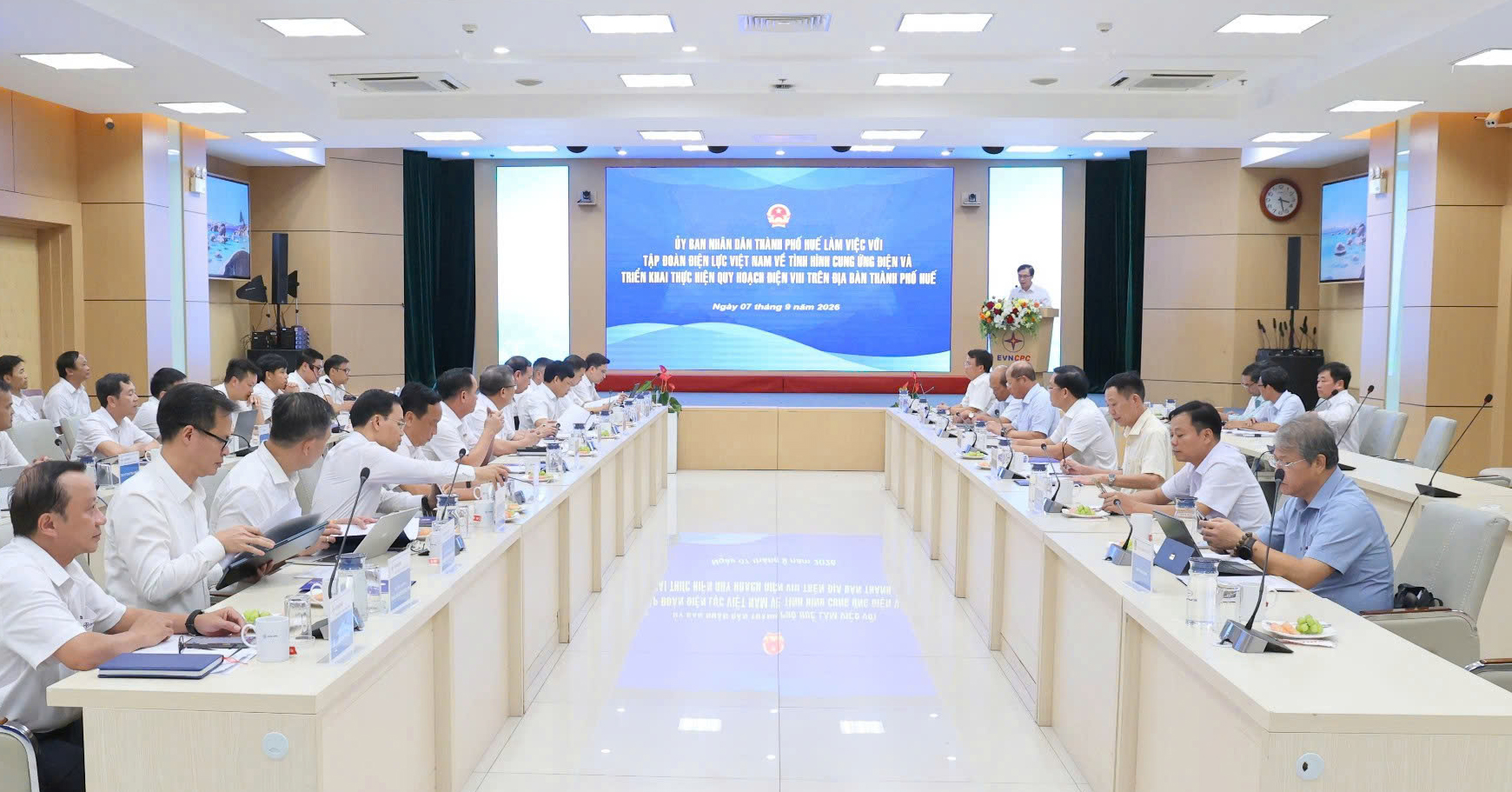 Đầu tư lưới truyền tải, thúc đẩy phát triển kinh tế - xã hội TP Huế