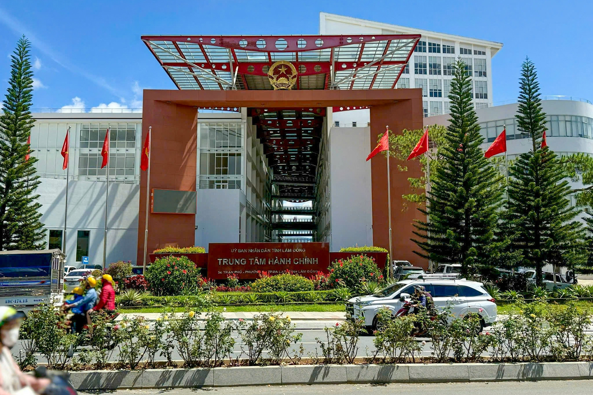 Kiểm điểm trách nhiệm 2 nguyên giám đốc sở để hạn chế khi thực hiện Nghị định 178