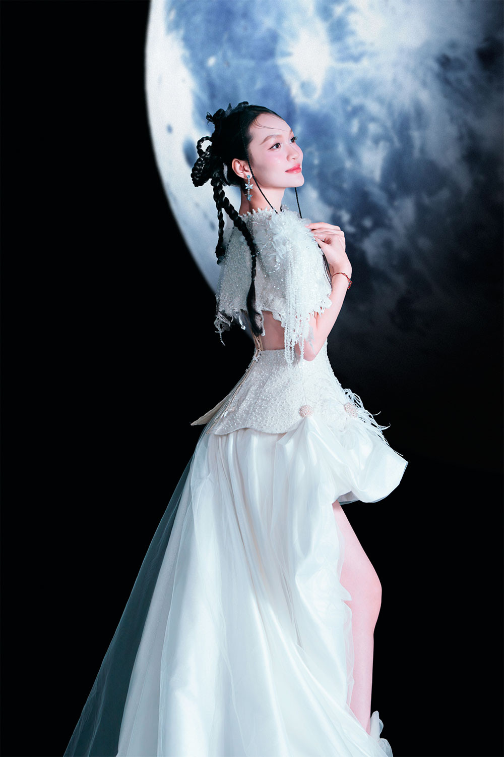 https://static-images.vnncdn.net/vps_images_publish/000001/000003/2026/9/9/ngoc1-193.jpg