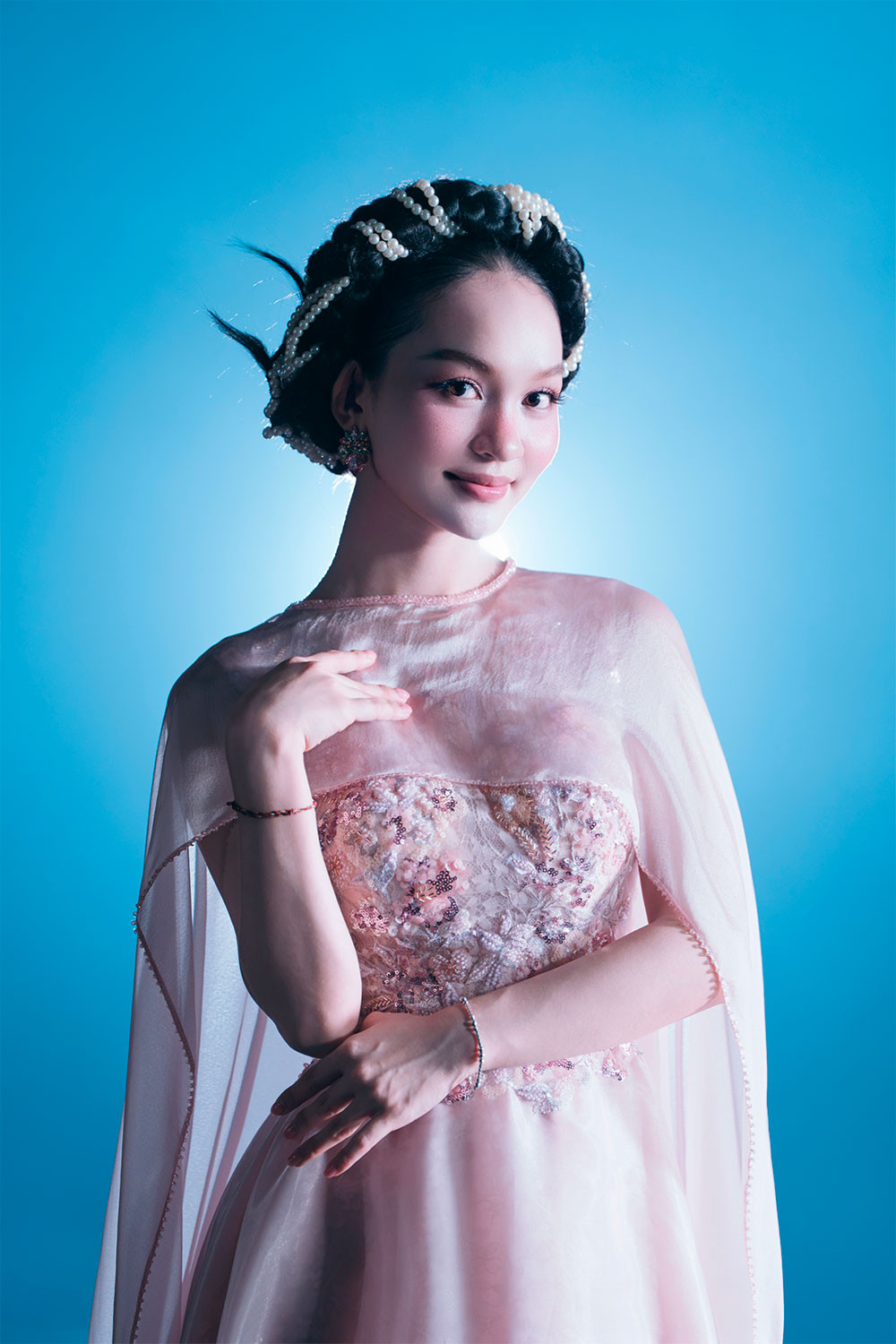 https://static-images.vnncdn.net/vps_images_publish/000001/000003/2026/9/9/ngoc4-191.jpg