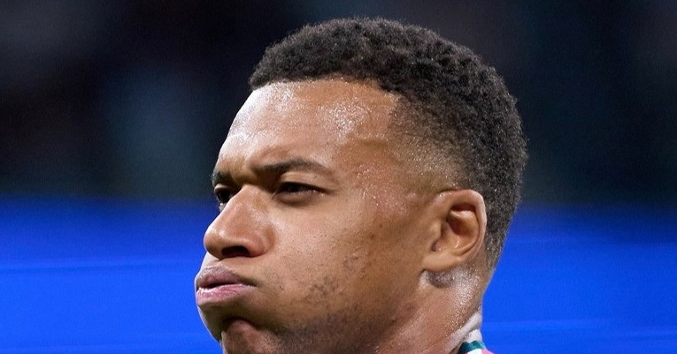 Mbappe bị chê &amp;apos;trẻ con và đáng thương&amp;apos; khi... đòi Quả bóng vàng