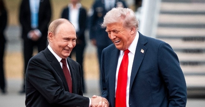 Tổng thống Trump và Tổng thống Putin điện đàm &amp;apos;tích cực&amp;apos;