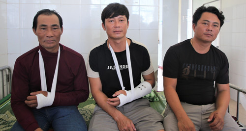 Quang Ngai fishermen share harrowing experience of foreign vessel attack