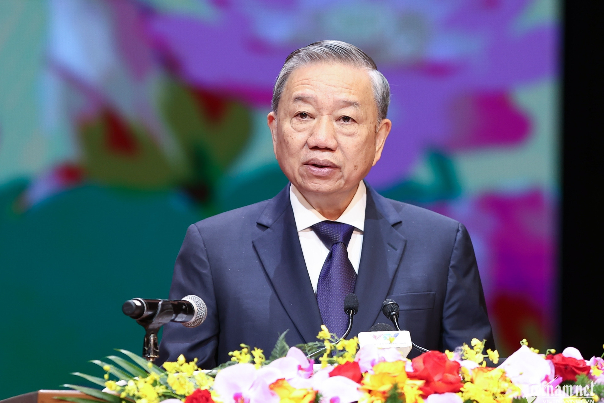 Hanoi asked to live up to stature as capital of Vietnam in new development era