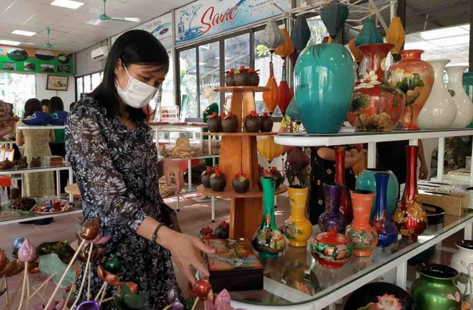 Hanoi develops tour to explore Thuong Tin’s craft villages