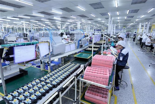 Vietnam’s overseas investment declines in nine months