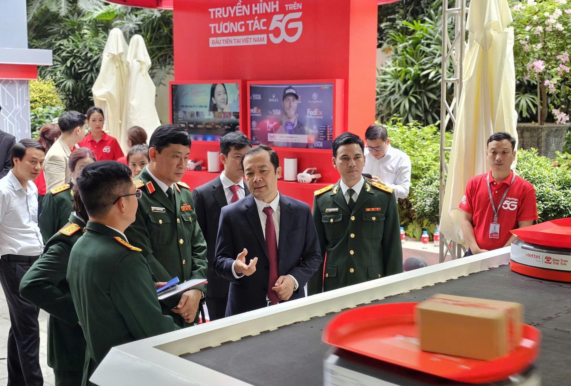 Khai truong 5G.jpg