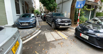 Parking chaos in Hanoi: Residents call for action