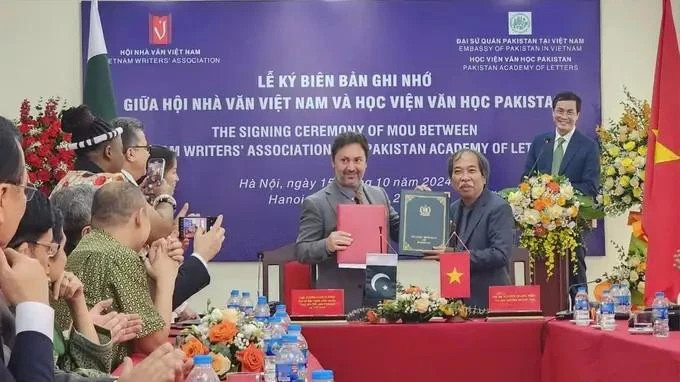 Renowned Vietnamese literary works to be translated into Pakistani language