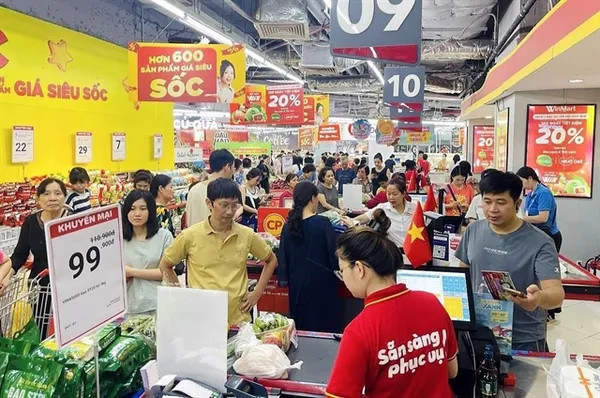 Labour market expects positive growth as year ends, but hurdles lie ahead